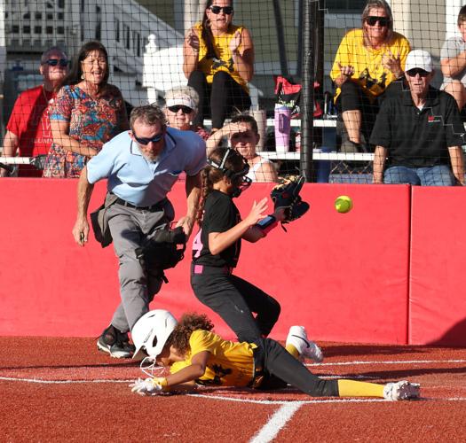 B DIV SEMIFINAL Butler safe on WP.jpg