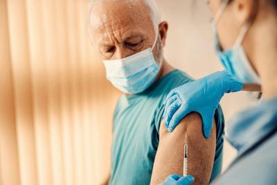 FDA Limits COVID-19 Boosters to Seniors, Other High-Risk Groups