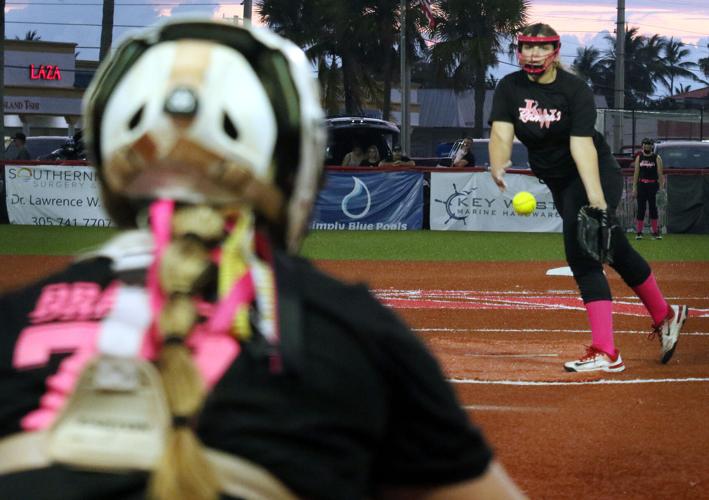 youth softball malagon pitches.jpg