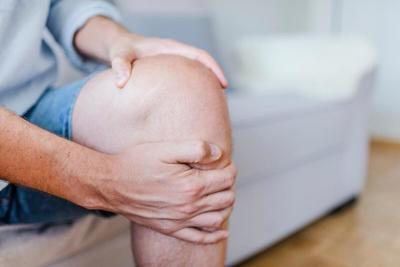 Knee Pain Relief Through The Ear? New Study Says It's Possible